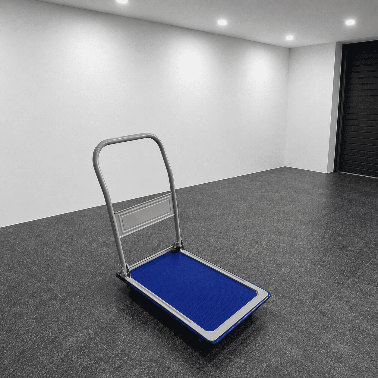 PT150) Platform Trolley 820H x 725L x 472D